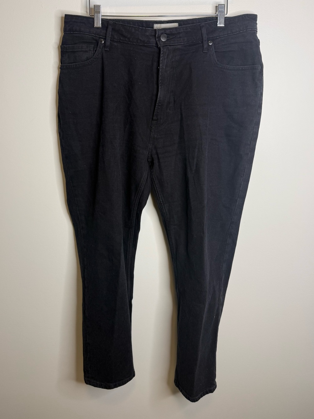 Everlane The Curvy Cheeky Jean black size 33